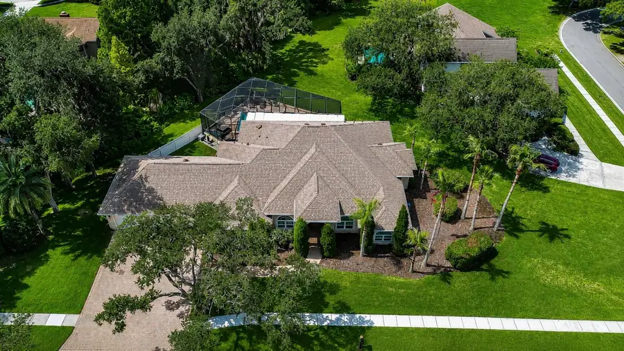 1009 Emerald Creek Drive, Valrico, FL 33596 - #2