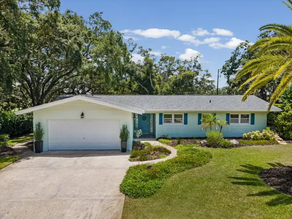 2285 Watrous Drive, DUNEDIN, FL 34698