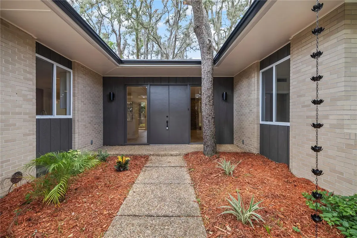 426 Fern Cliff Avenue, Tampa, FL 33617 - #1