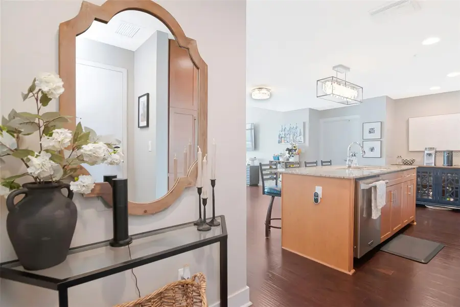 1120 E Kennedy Boulevard #1211, Tampa, FL 33602 - #3