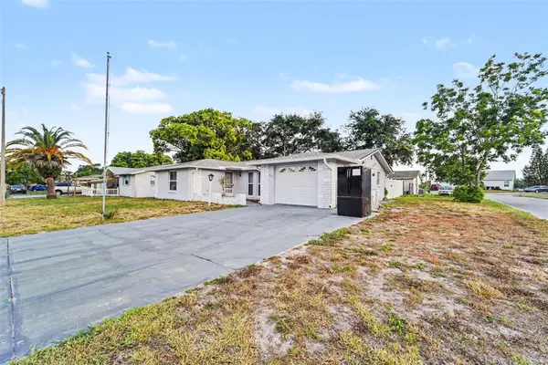 7923 Ironbark Drive, PORT RICHEY, FL 34668