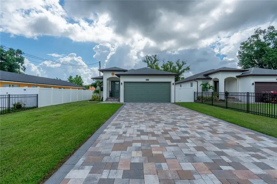 8307 N Gomez Avenue, Tampa, FL 33614 - #2