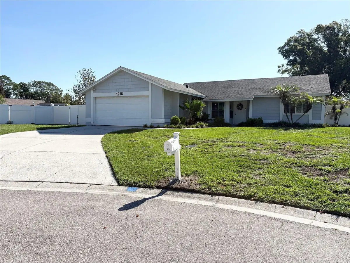 1216 Chestnut Court, Plant City, FL 33563 - #1