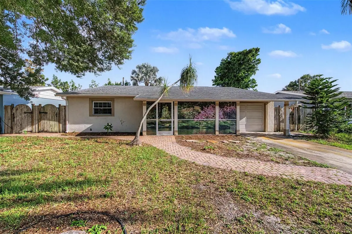 5580 58th Avenue N, Saint Petersburg, FL 33709 - #1