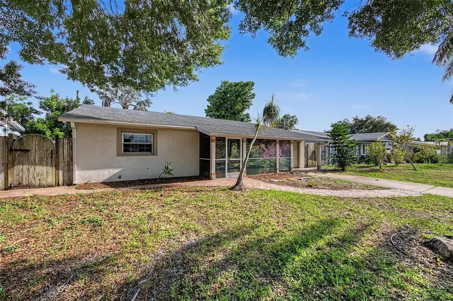 5580 58th Avenue N, Saint Petersburg, FL 33709 - #2