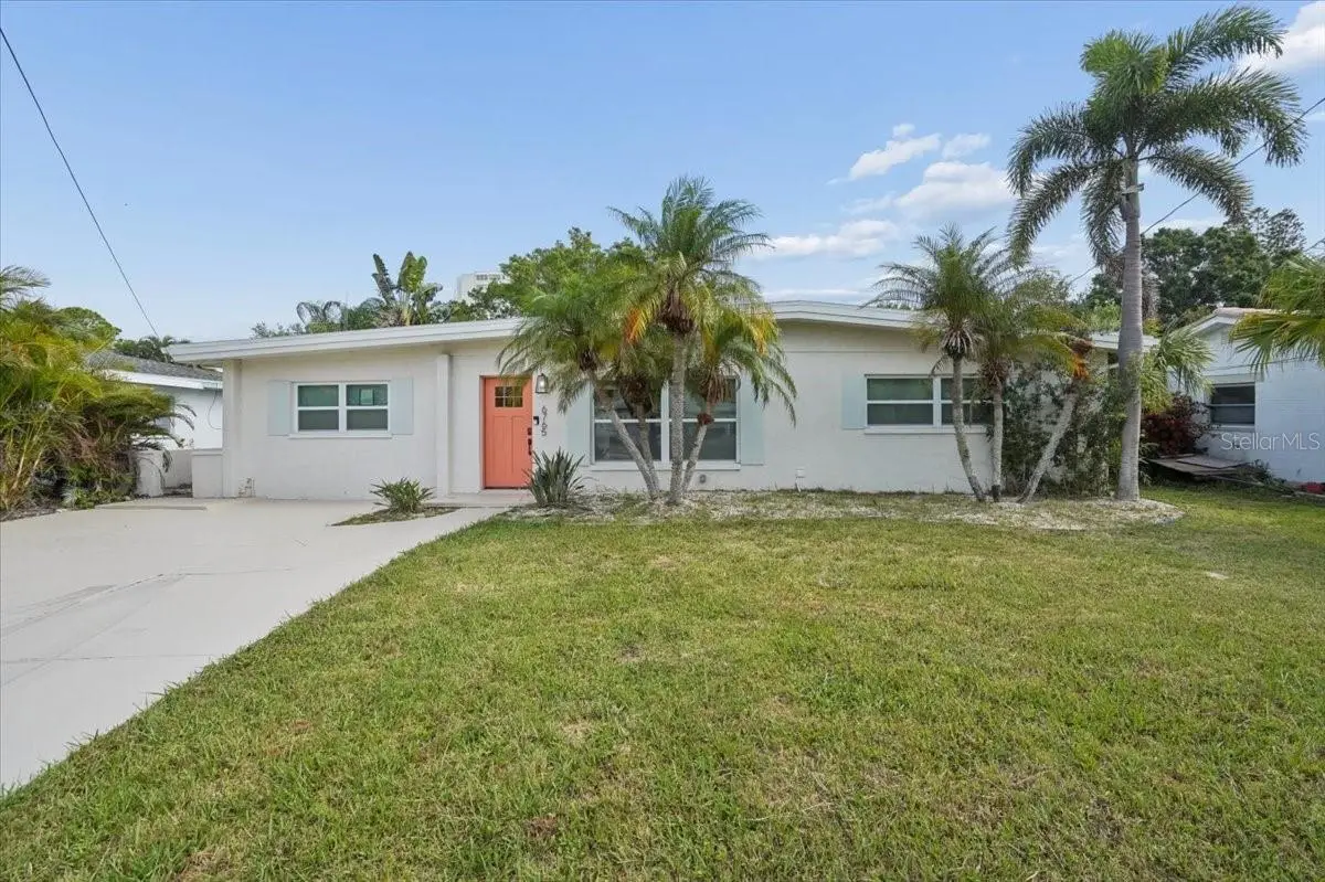 6765 W Flamingo Way S, Saint Petersburg, FL 33707 - #1