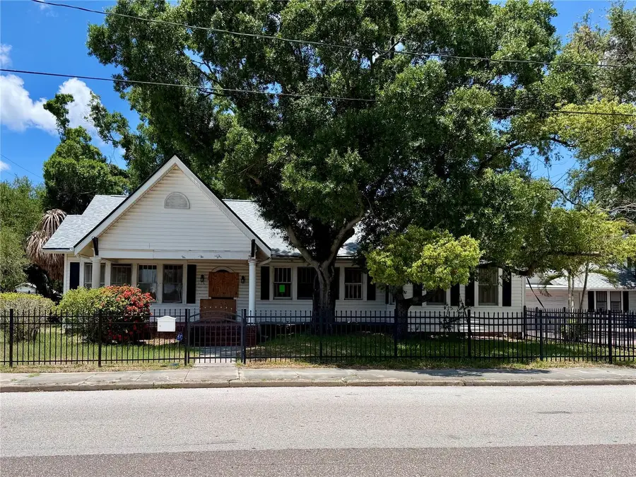 315 S Bermuda Boulevard, Tampa, FL 33605 - #2