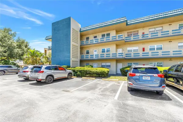 5750 80th Street N #D107, ST PETERSBURG, FL 33709