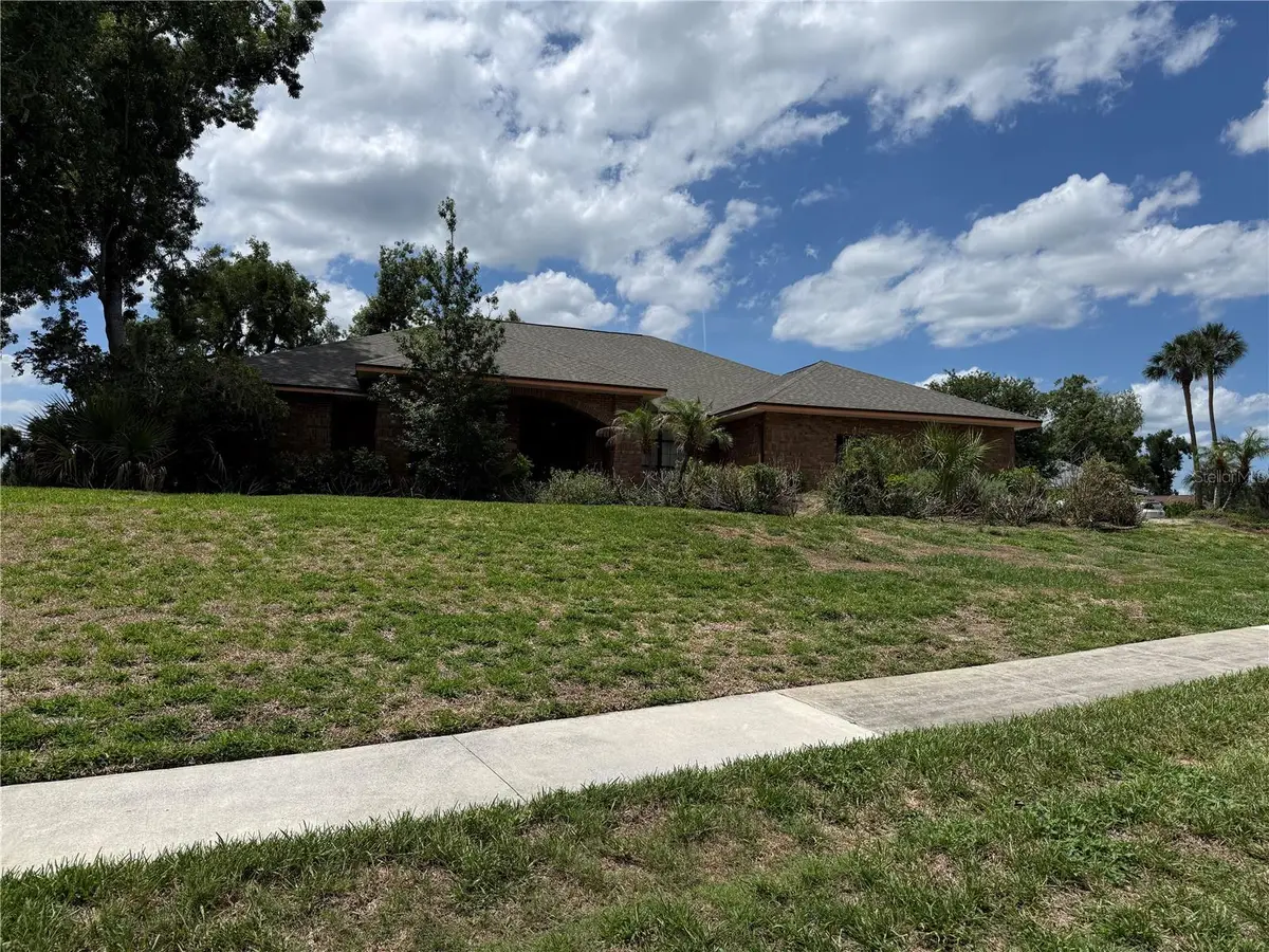 10005 Hunt Cliff Drive, Riverview, FL 33569 - #1