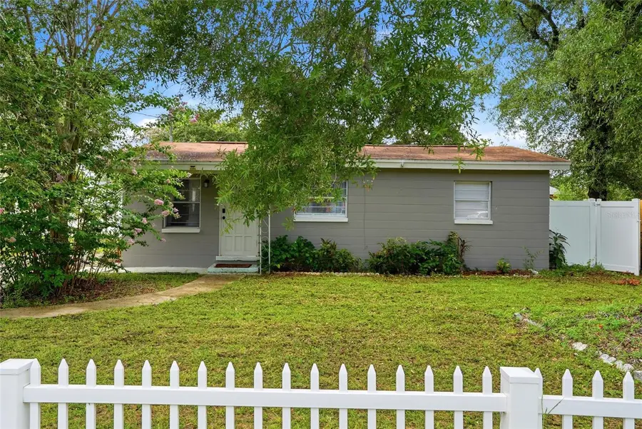 2430 N Ramona Circle, Tampa, FL 33612 - #2