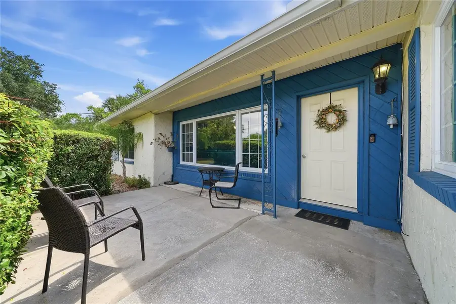 1011 Emerald Drive, Brandon, FL 33511 - #2