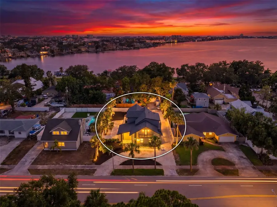 310 Park Street N, Saint Petersburg, FL 33710 - #3