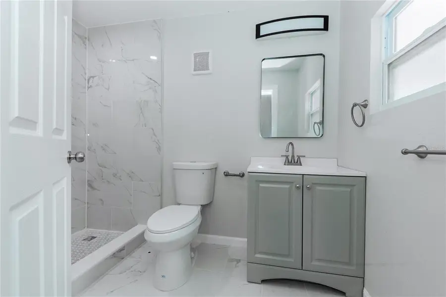 2240 10th Street S, Saint Petersburg, FL 33705 - #3