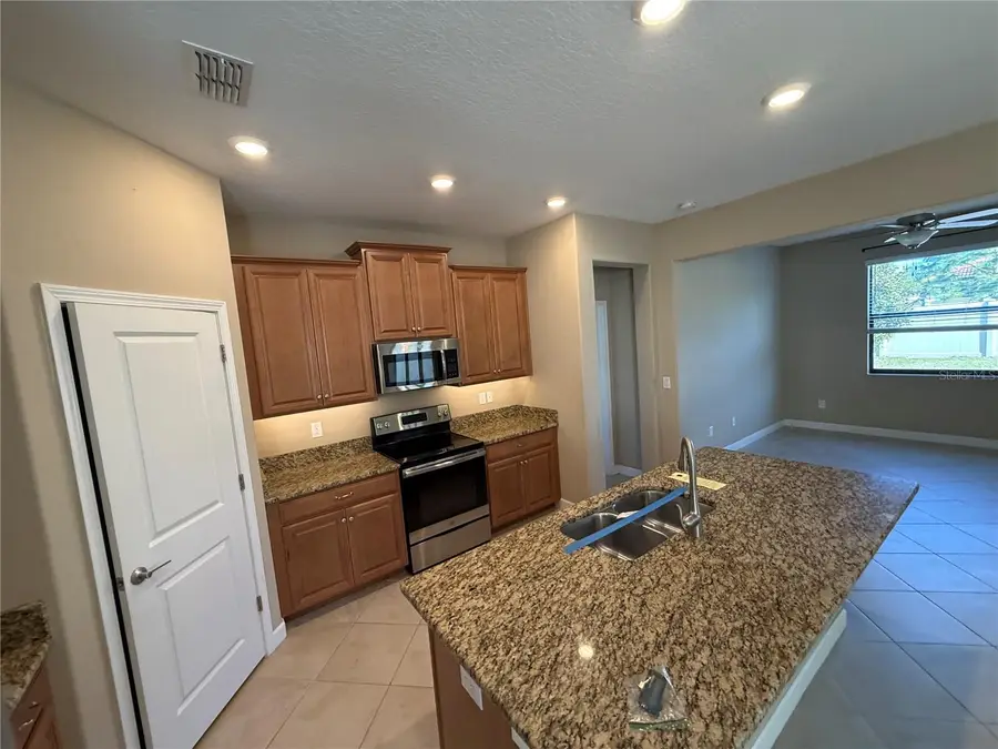 16852 Scuba Crest Street, Wimauma, FL 33598 - #2