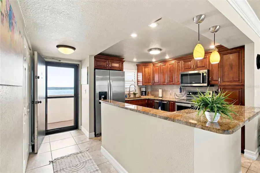 1270 Gulf Boulevard #2007, Clearwater Beach, FL 33767 - #3