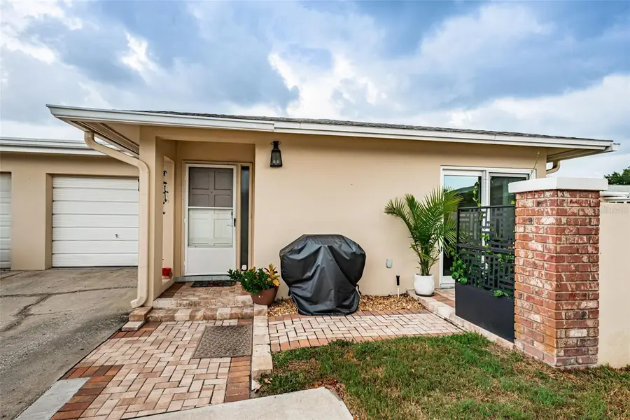 2735 Sherbrooke Lane #C, Palm Harbor, FL 34684 - #2