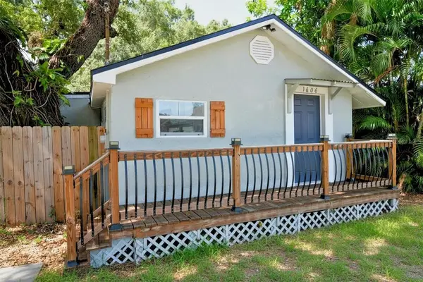 1606 E Osborne Avenue, TAMPA, FL 33610