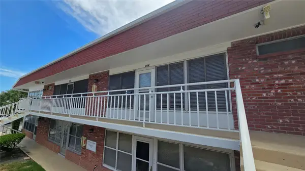 3540 32nd Avenue N #214, ST PETERSBURG, FL 33713