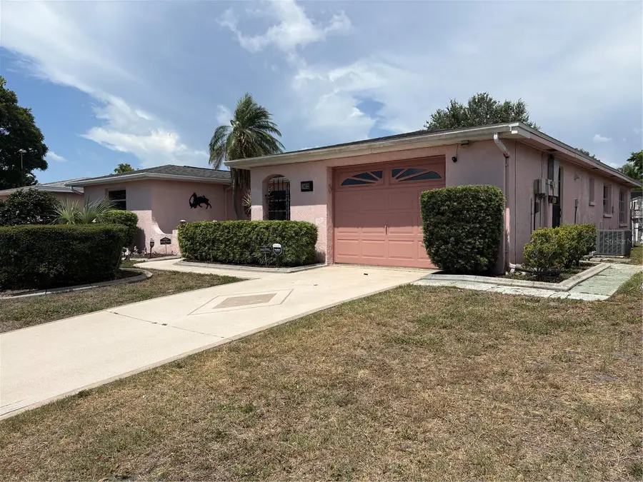 10032 Brunswick Lane, Port Richey, FL 34668 - #2