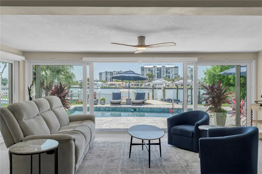 24 Marina Terrace, Treasure Island, FL 33706 - #2
