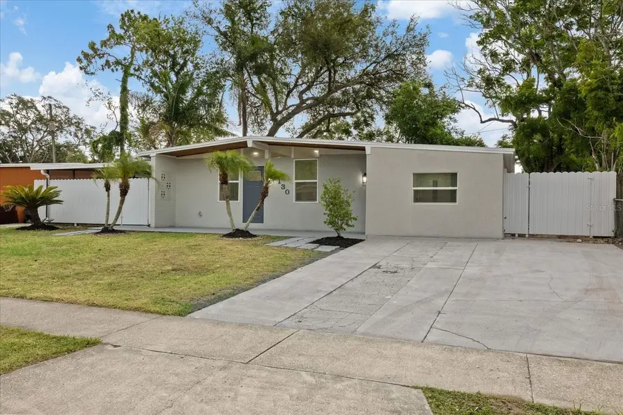 1130 Dogwood Avenue, Tampa, FL 33613 - #3
