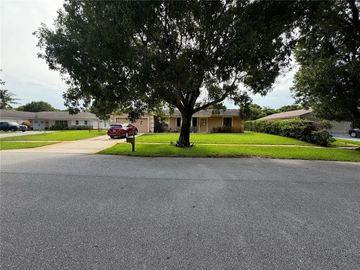 4215 Latona Avenue, West Palm Beach, FL 33407 - #1