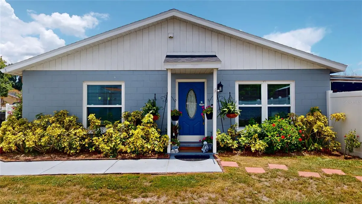 1215 Coolmont Drive, Brandon, FL 33511 - #1
