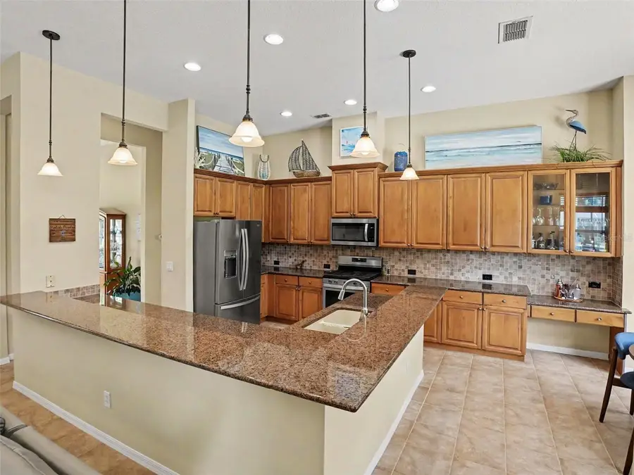2722 Knightsbridge Road, Clermont, FL 34711 - #3