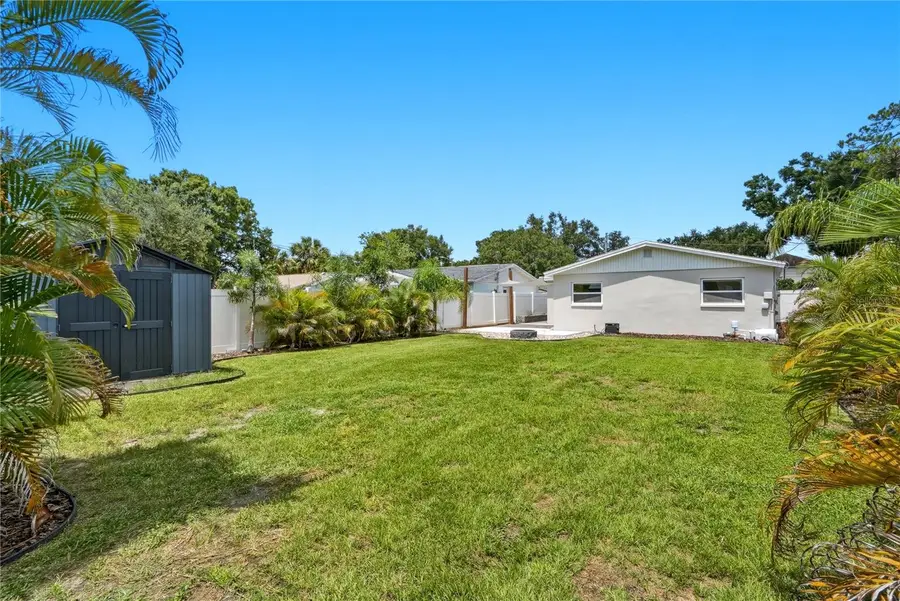 6810 Livingston Avenue N, Saint Petersburg, FL 33702 - #3