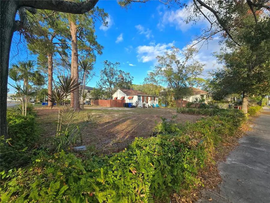 237 50th Avenue N, Saint Petersburg, FL 33703 - #3