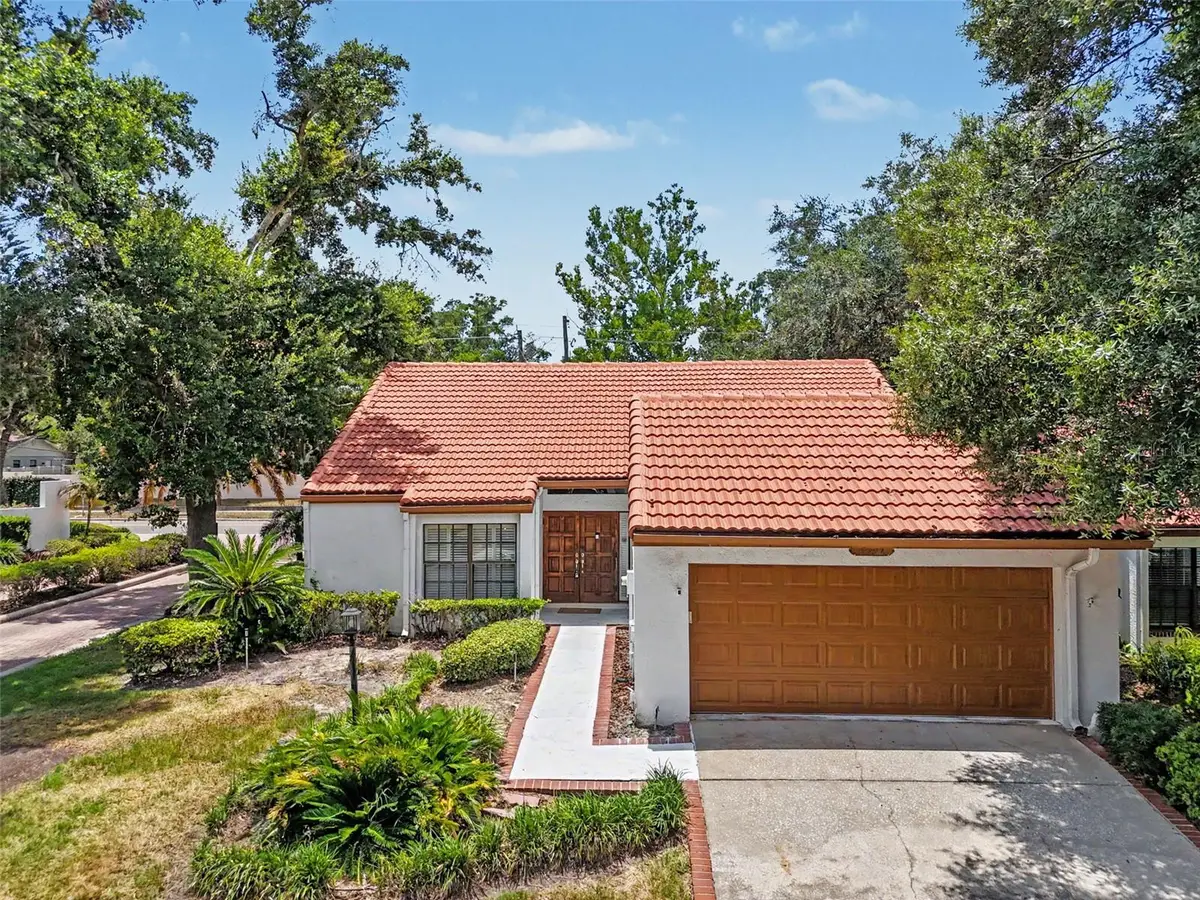 11502 Robles Del Rio Place, Temple Terrace, FL 33617 - #1