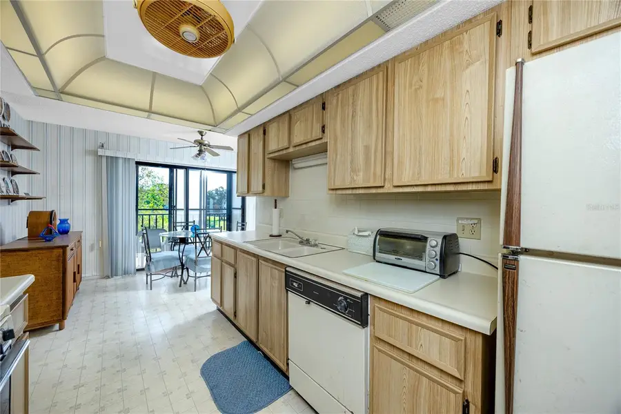 8174 Terrace Garden Drive N #307, Saint Petersburg, FL 33709 - #3