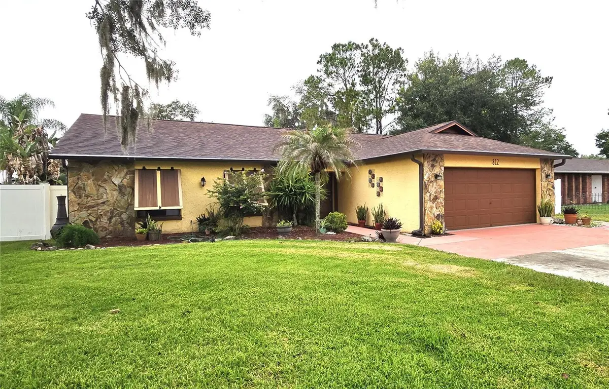 812 Sandalwood Drive, Plant City, FL 33563 - #1