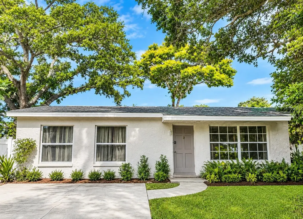 4620 47th Way N, Saint Petersburg, FL 33714 - #1