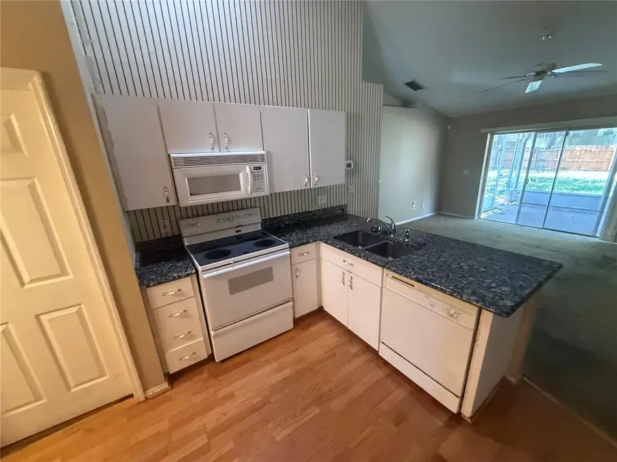 204 Chardonnay Place, Valrico, FL 33594 - #3