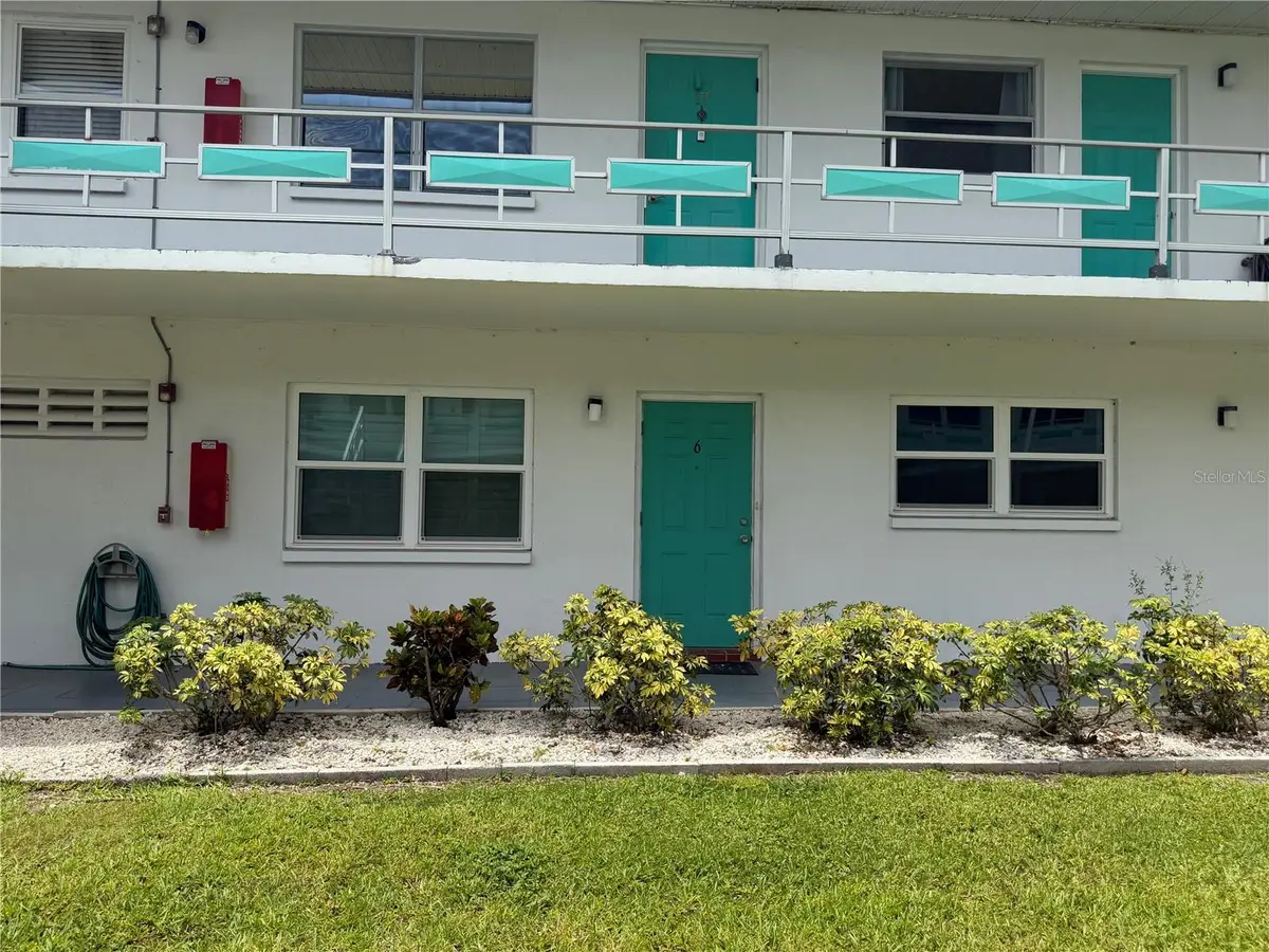 6000 21st Street N #6, Saint Petersburg, FL 33714 - #1
