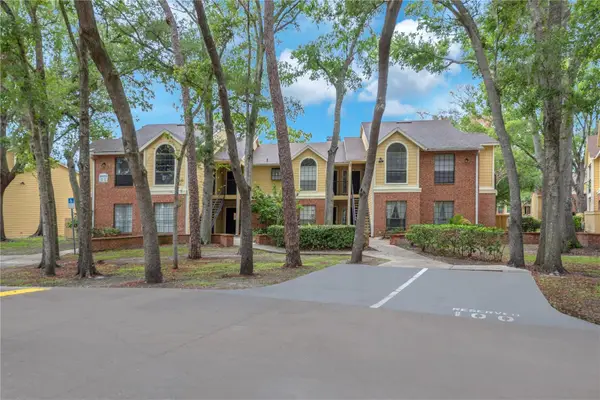 8609 Mallard Reserve Drive #203, TAMPA, FL 33614