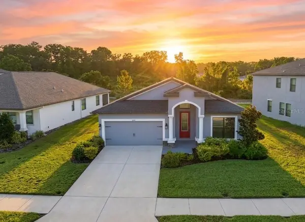 11392 Weaver Hollow Road, NEW PORT RICHEY, FL 34654