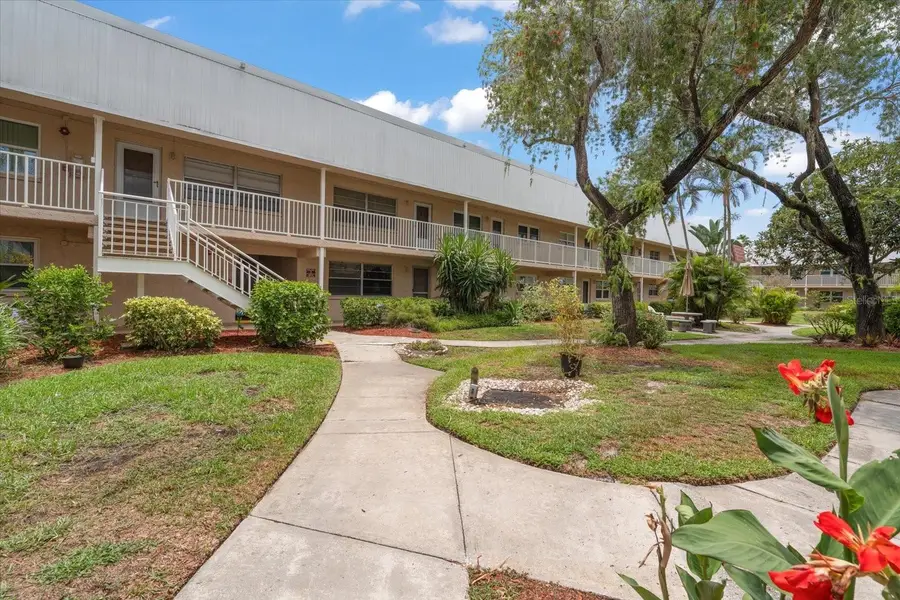 10033 64th Avenue N #19, Saint Petersburg, FL 33708 - #2