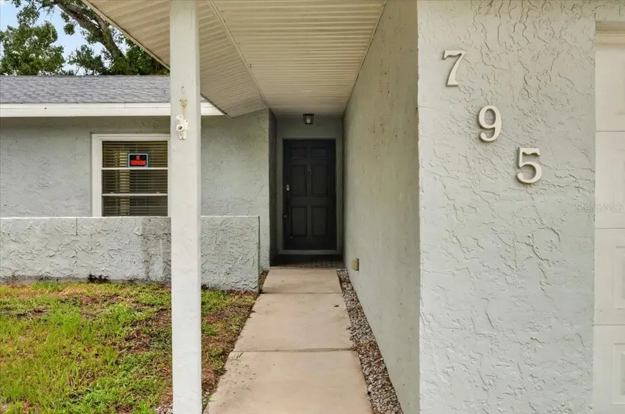 795 7th Street S, Safety Harbor, FL 34695 - #3