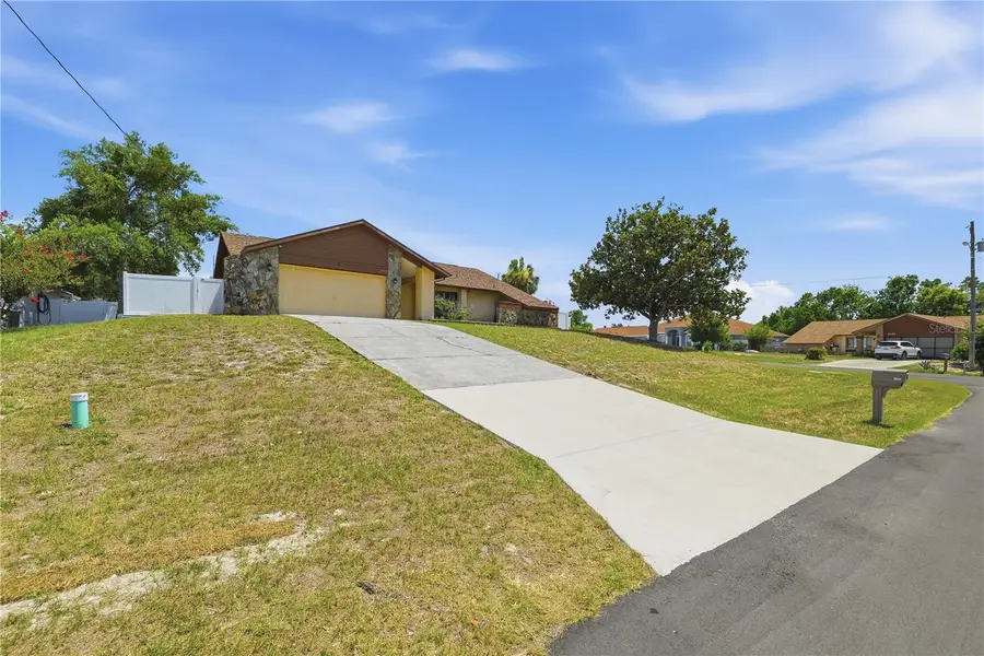 9470 Montebello Lane, Spring Hill, FL 34608 - #2