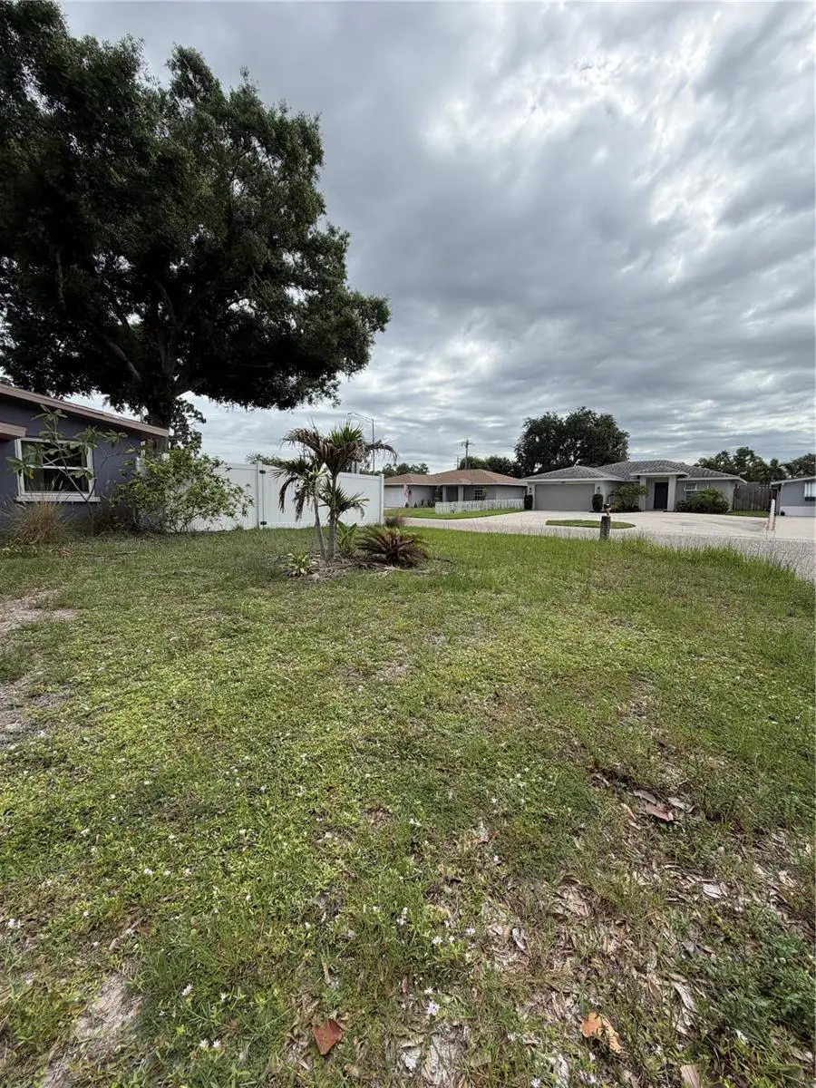 5315 Mesa Way, Sarasota, FL 34233 - #2