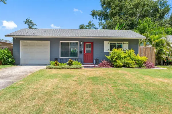 4011 7th Avenue N, ST PETERSBURG, FL 33713