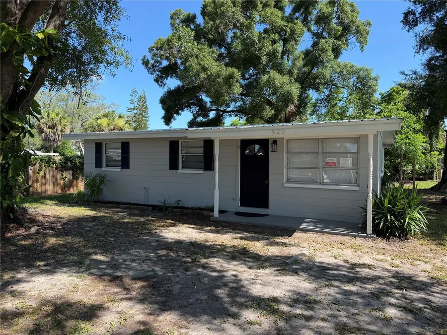 920 E 123rd Avenue, Tampa, FL 33612 - #2