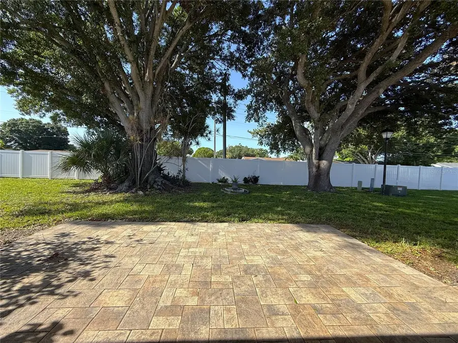 5420 Palm Crest Court N, Pinellas Park, FL 33782 - #2