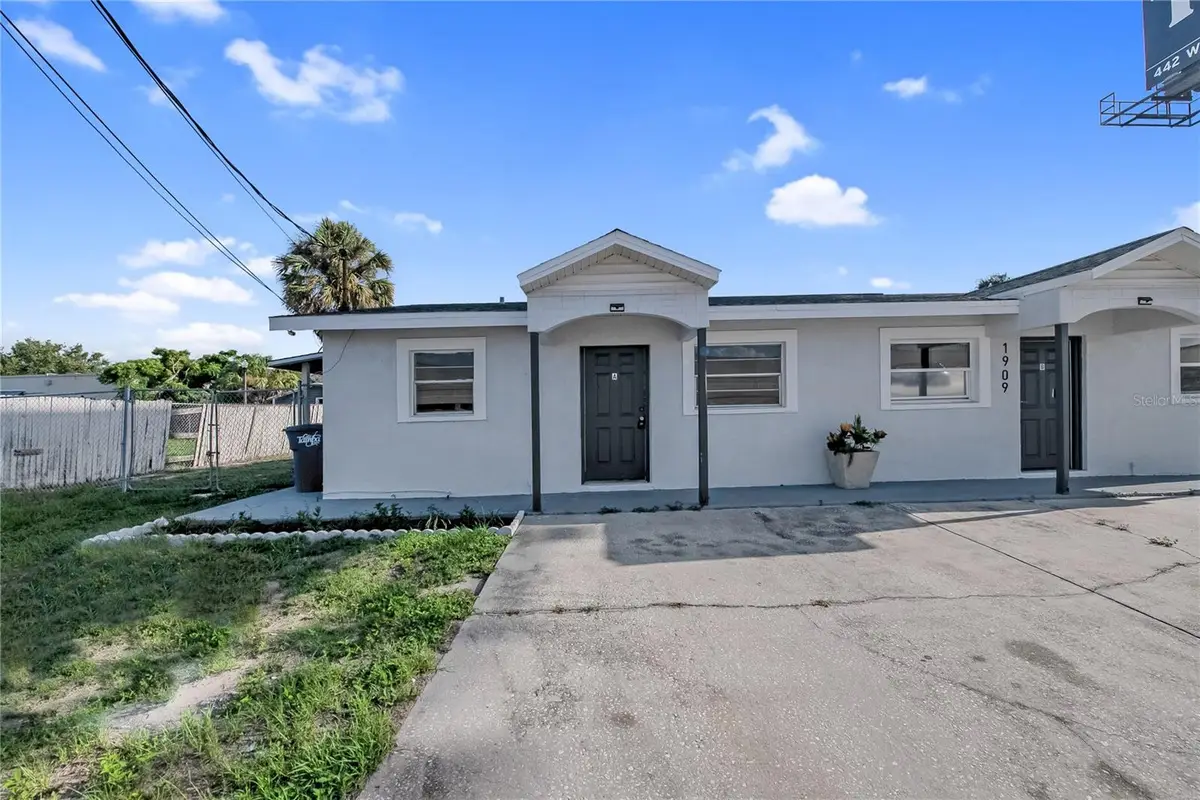 1909 W Green Street, Tampa, FL 33607 - #1