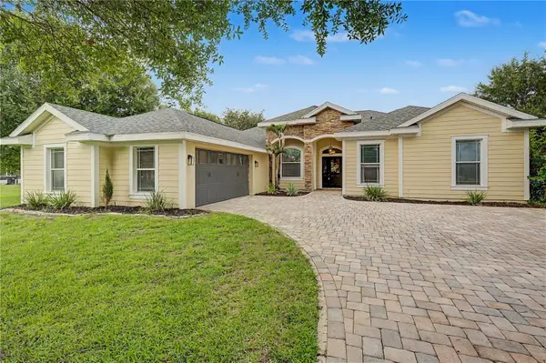 13134 Done Groven Drive, DOVER, FL 33527