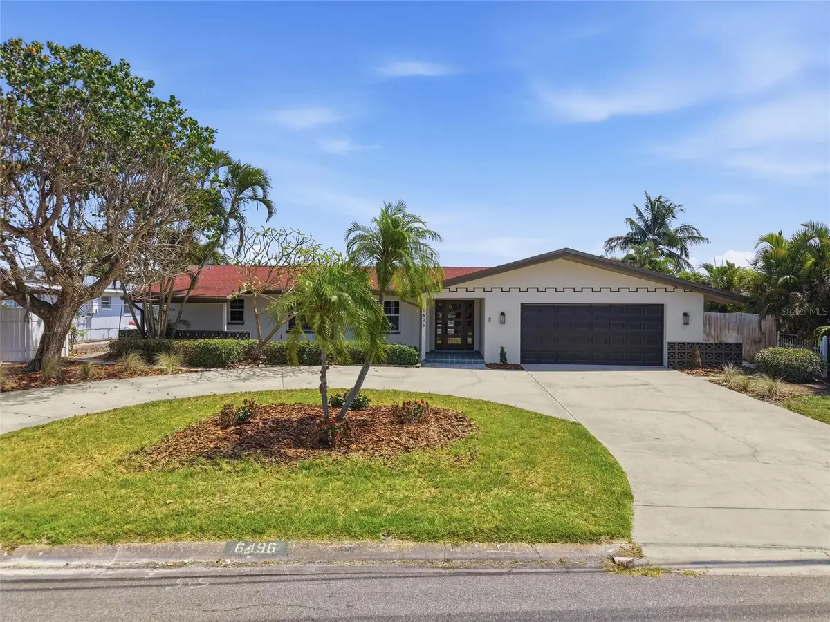 6496 Fairway View Boulevard S, Saint Petersburg, FL 33707 - #1