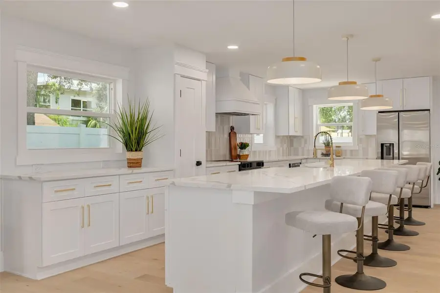 2528 4th Avenue S, Saint Petersburg, FL 33712 - #2