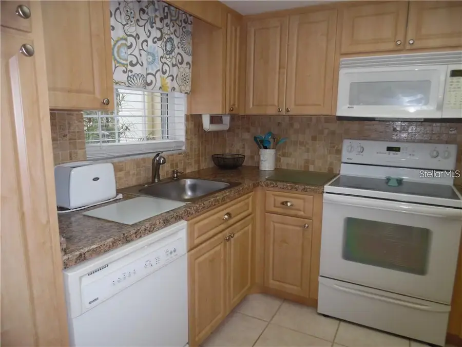 1656 S Lake Avenue #3, Clearwater, FL 33756 - #3